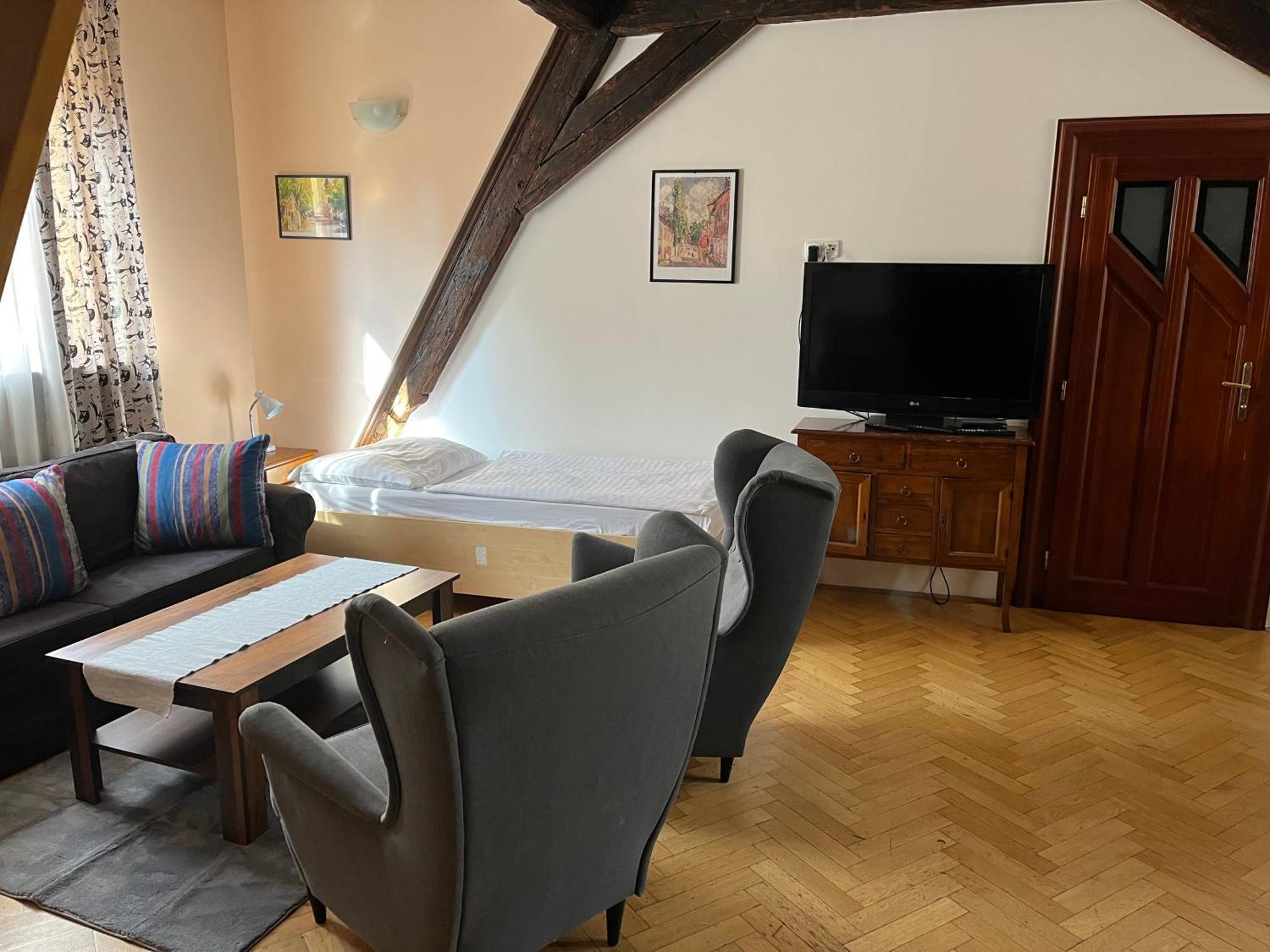 Residence U Vejvodu — Photos 1